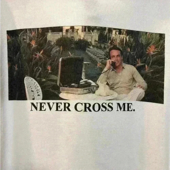 💟 White Oversized “Never Cross Me Hoodie”, EUC, Size Large - Picture 2 of 4